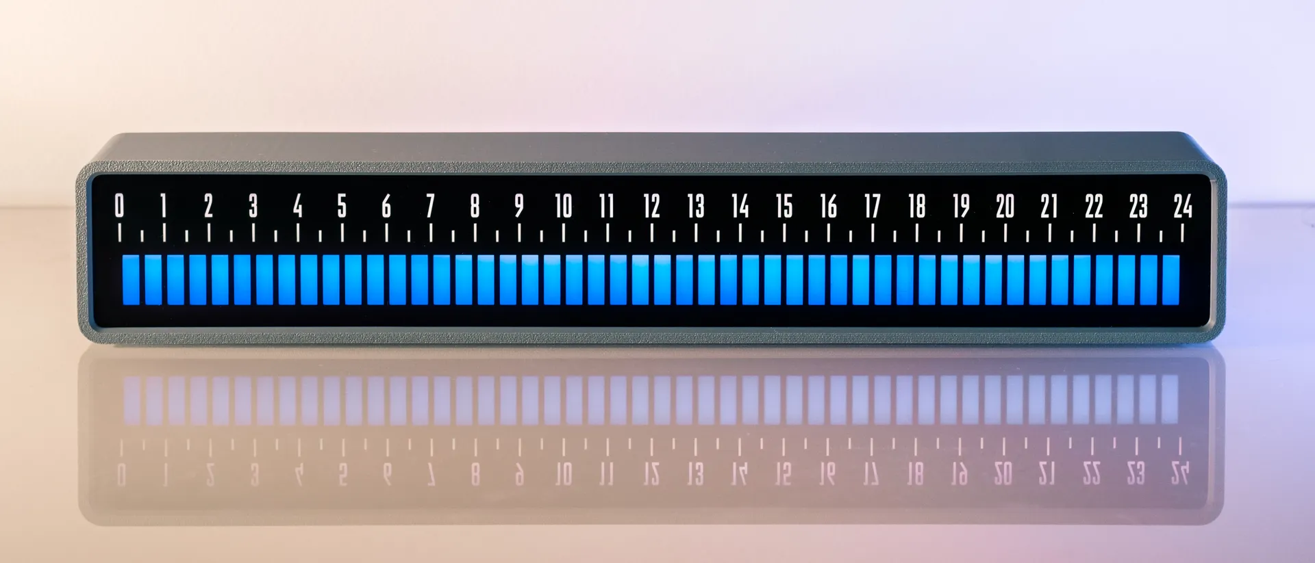 Linear clock LED color 1